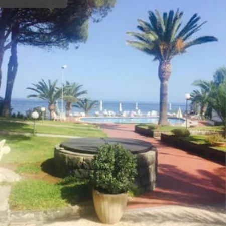 Paradise Beach Giardini Naxos Exterior photo