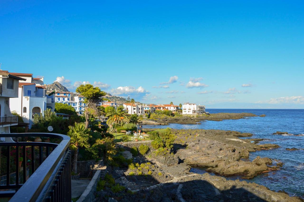 Paradise Apartment Giardini Naxos