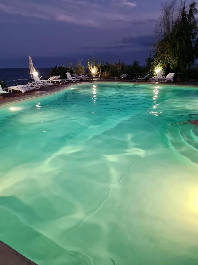 Paradise Apartment *